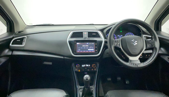 2017 Maruti S Cross ALPHA 1.3, Diesel, Manual, 51,602 km, Dashboard