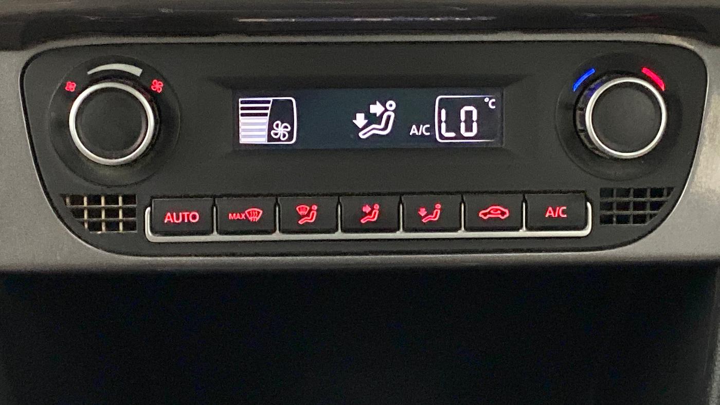 2019 Volkswagen Polo HIGH LINE PLUS 1.0, Petrol, Manual, 47,613 km, Automatic Climate Control