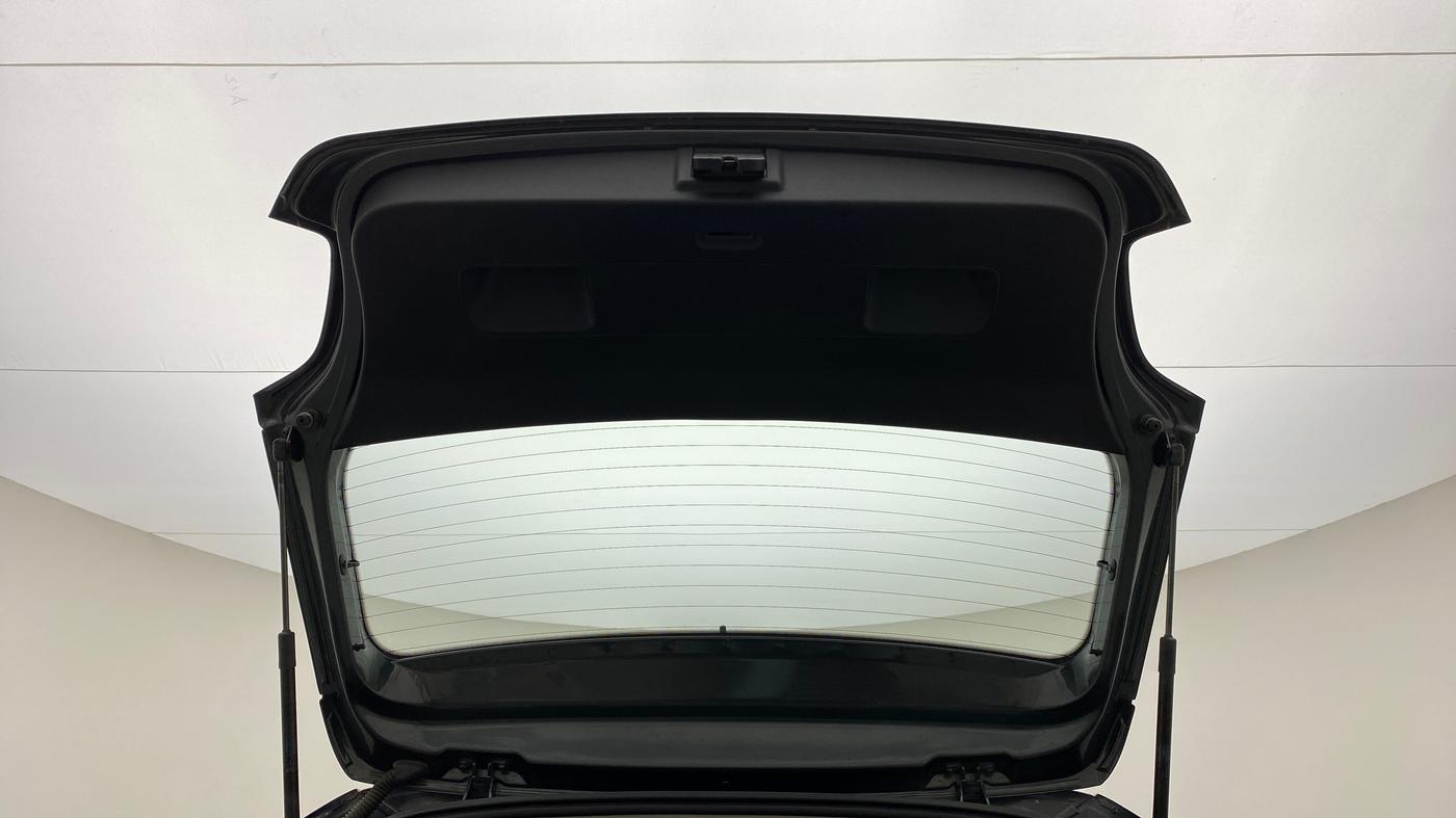 2019 Volkswagen Polo HIGH LINE PLUS 1.0, Petrol, Manual, 47,613 km, Boot Door Open