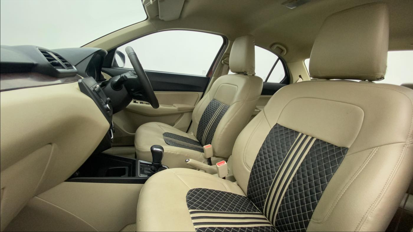 2017 Maruti Dzire VXI AMT, Petrol, Automatic, 25,499 km, Right Side Front Door Cabin