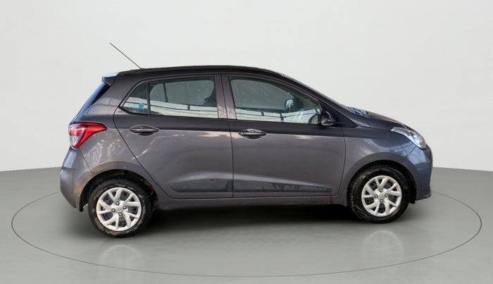 2018 Hyundai Grand i10 SPORTZ 1.2 KAPPA VTVT, Petrol, Manual, 22,454 km, Right Side View