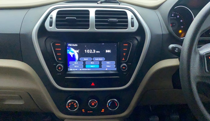 2018 Mahindra TUV300 T10, Diesel, Manual, 54,044 km, Air Conditioner