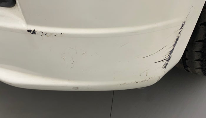 2018 Mahindra TUV300 T10, Diesel, Manual, 54,044 km, Front bumper - Minor scratches