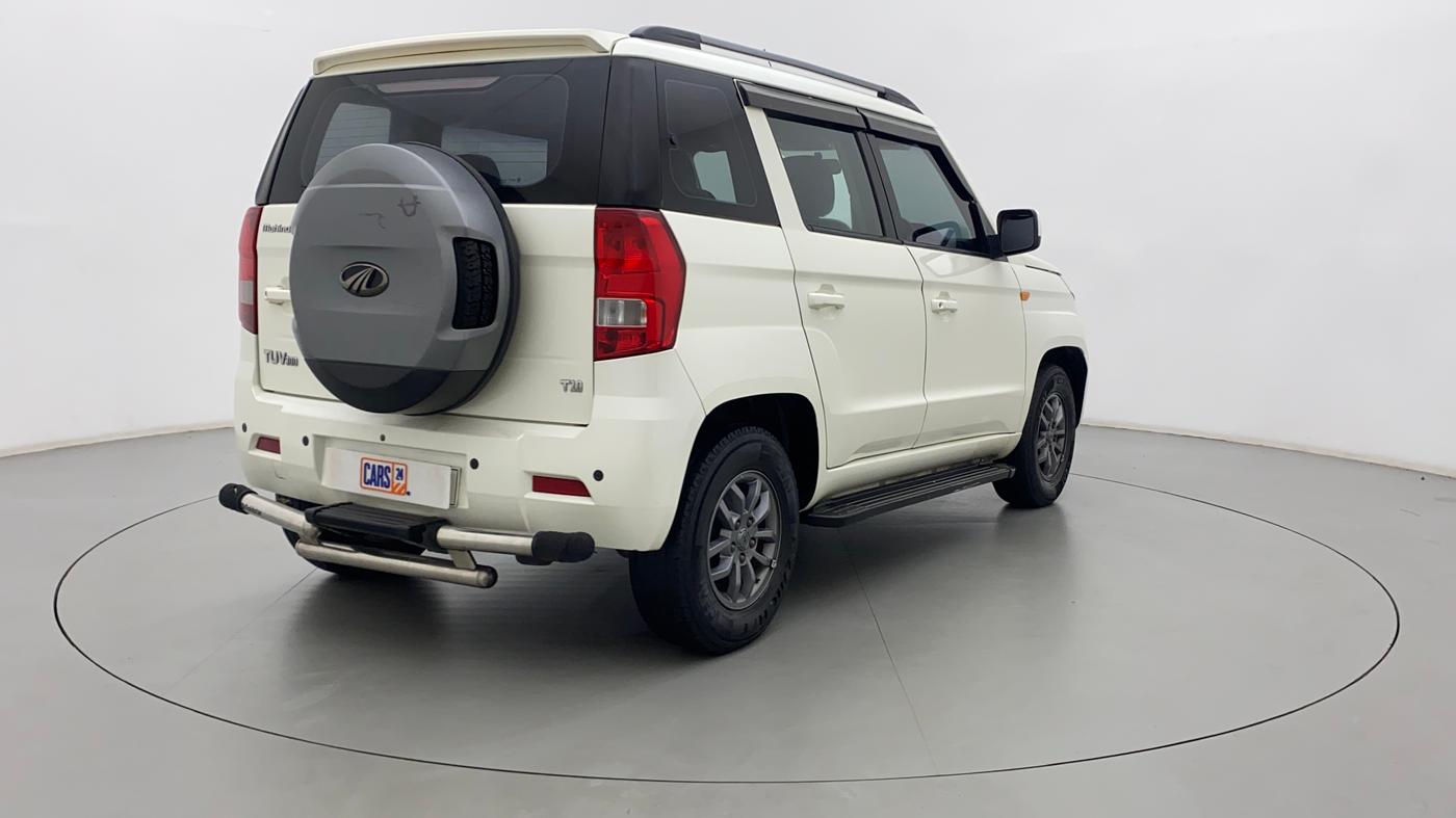 2018 Mahindra TUV300 T10, Diesel, Manual, 54,044 km, Right Back Diagonal