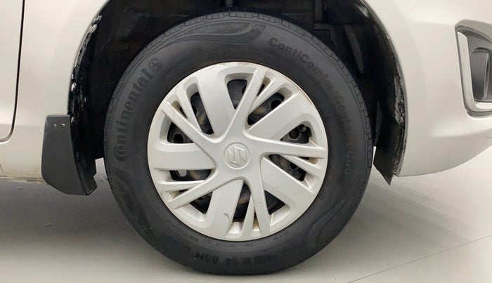 2016 Maruti Swift VXI, Petrol, Manual, 83,096 km, Right Front Wheel