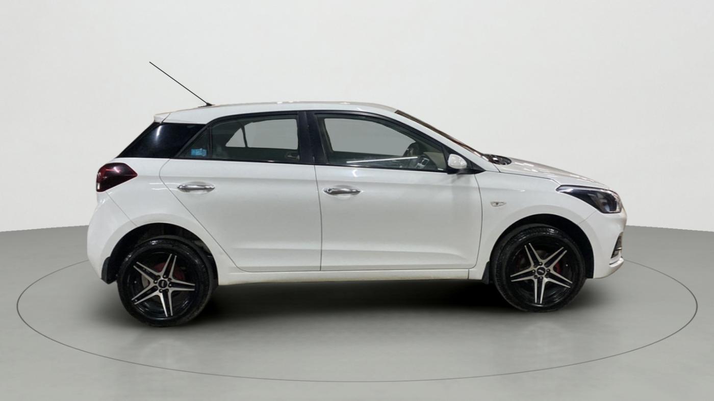 2019 Hyundai Elite i20 MAGNA PLUS 1.2, Petrol, Manual, 69,030 km, Right Side View
