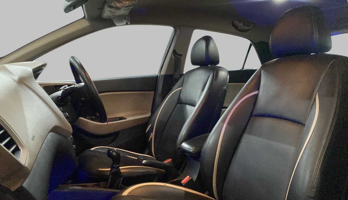 2019 Hyundai Elite i20 MAGNA PLUS 1.2, Petrol, Manual, 69,030 km, Right Side Front Door Cabin