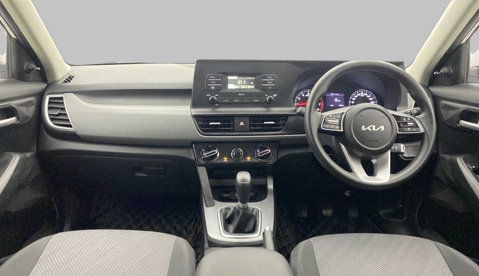 2022 KIA SELTOS HTE 1.5 PETROL, Petrol, Manual, 1,227 km, Dashboard