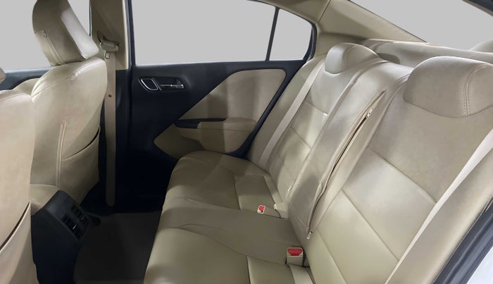 2021 Honda City 1.5L I-VTEC V MT 5TH GEN, Petrol, Manual, 23,148 km, Right Side Rear Door Cabin