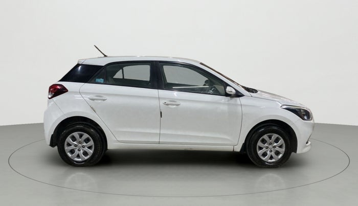 2017 Hyundai Elite i20 SPORTZ 1.2, Petrol, Manual, 63,899 km, Right Side View