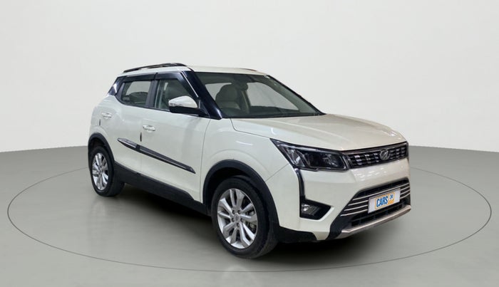 2020 Mahindra XUV300 W8 1.2 PETROL, Petrol, Manual, 77,605 km, SRP