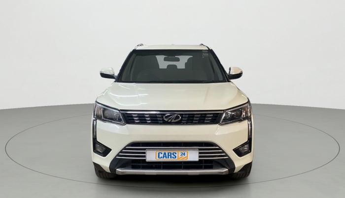 2020 Mahindra XUV300 W8 1.2 PETROL, Petrol, Manual, 77,605 km, Front