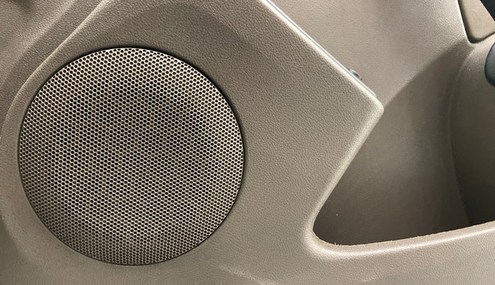 2016 Renault Duster 85 PS RXL, Diesel, Manual, 76,421 km, Speaker