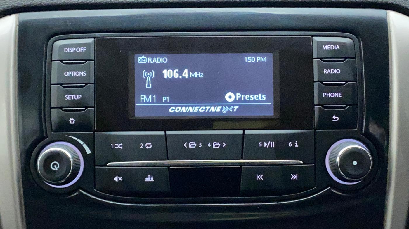 2015 Tata Bolt XMS REVOTRON, Petrol, Manual, 25,971 km, Infotainment System
