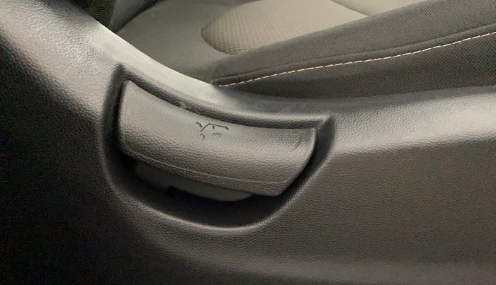 2018 Hyundai Creta E PLUS 1.6 PETROL, Petrol, Manual, 3,040 km, Driver Side Adjustment Panel