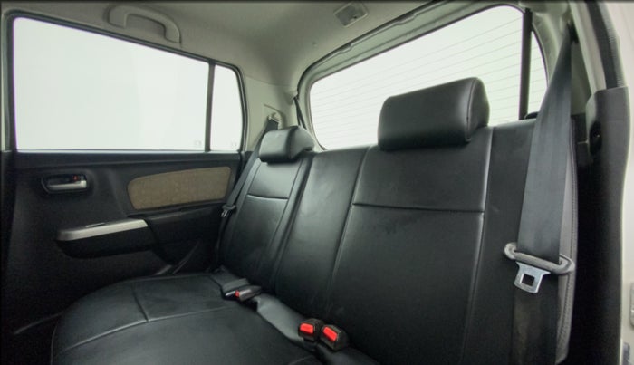 2013 Maruti Wagon R 1.0 VXI, Petrol, Manual, 46,191 km, Right Side Rear Door Cabin