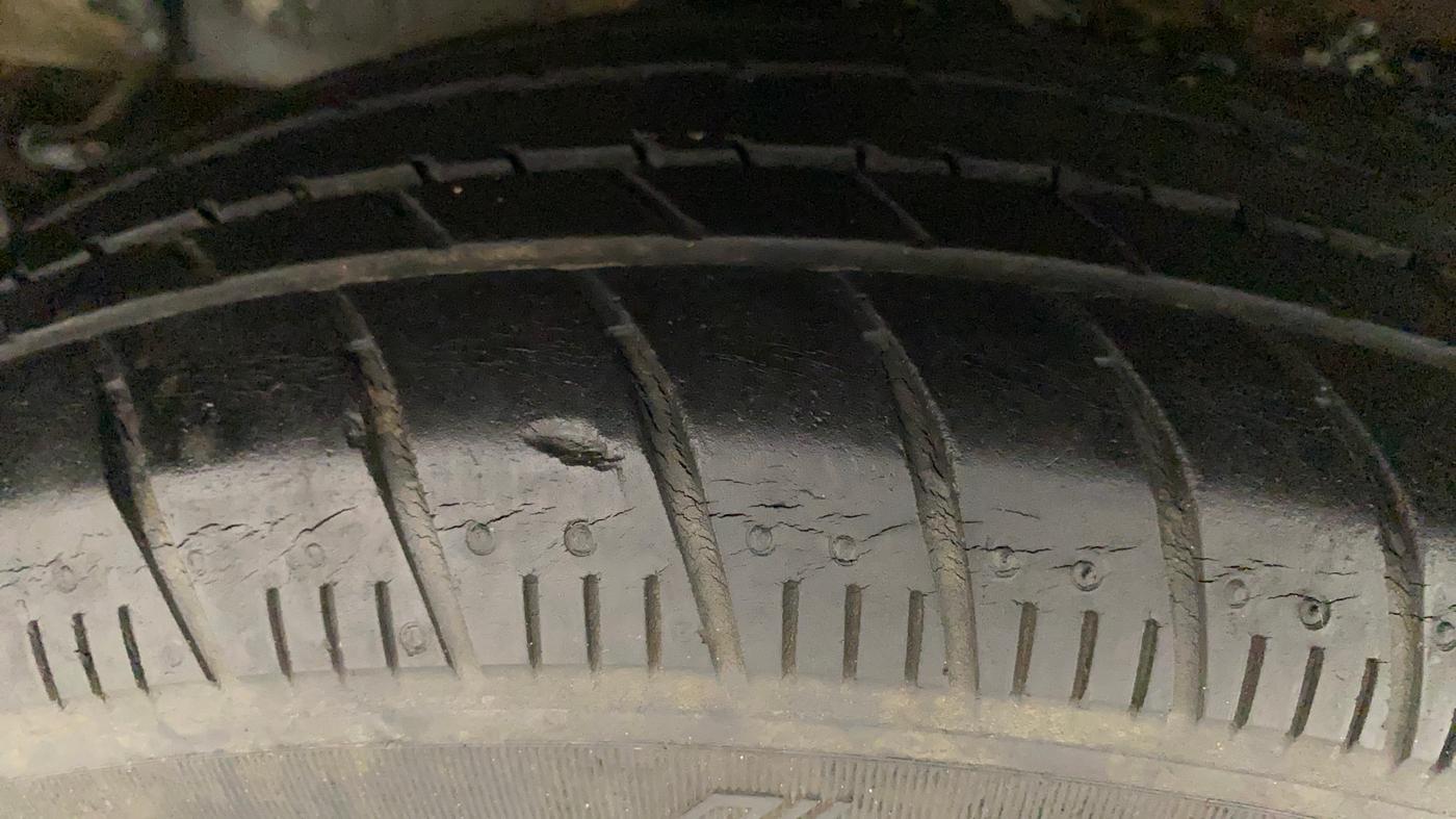 2016 Maruti Celerio VXI (O), Petrol, Manual, 69,639 km, Right Rear Tyre Tread