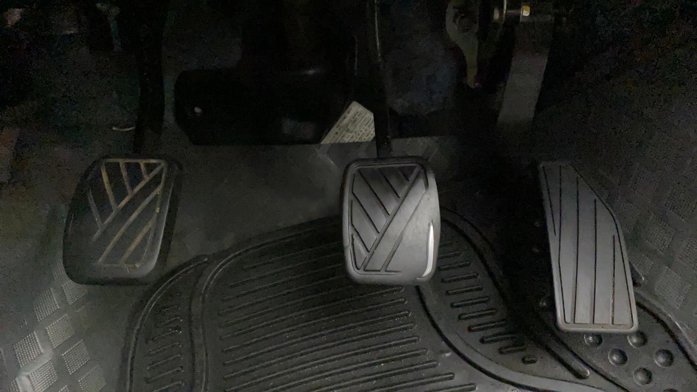 2016 Maruti Celerio VXI (O), Petrol, Manual, 69,639 km, Pedals