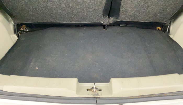 2016 Maruti Celerio VXI (O), Petrol, Manual, 69,639 km, Boot Inside
