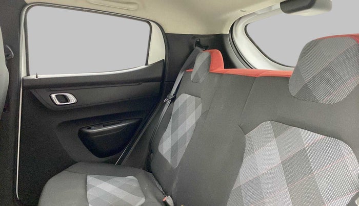 2020 Renault Kwid RXT 1.0 AMT (O), Petrol, Automatic, 12,341 km, Right Side Rear Door Cabin