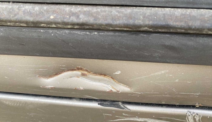 2019 Maruti Baleno DELTA PETROL 1.2, Petrol, Manual, 57,203 km, Driver-side door - Slightly dented