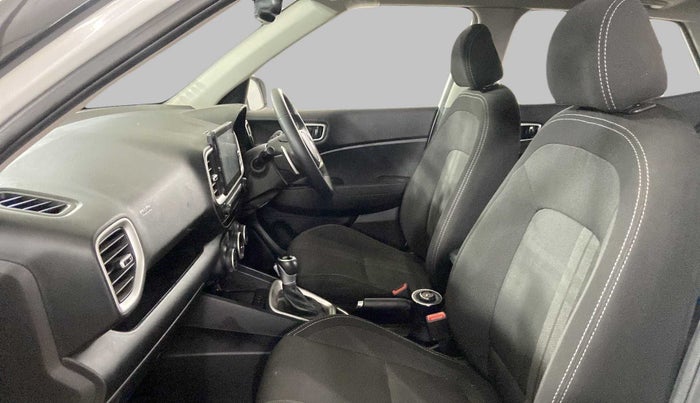 2021 Hyundai VENUE SX PLUS 1.0 TURBO DCT, Petrol, Automatic, 16,168 km, Right Side Front Door Cabin