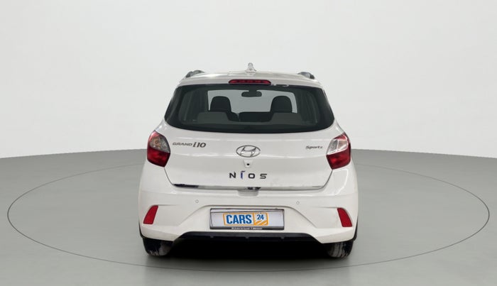 2022 Hyundai GRAND I10 NIOS SPORTZ 1.2 KAPPA VTVT CNG, CNG, Manual, 24,004 km, Back/Rear