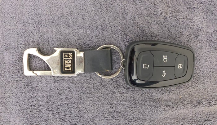 2022 Tata ALTROZ XZA PLUS, Petrol, Automatic, 5,337 km, Key Close Up