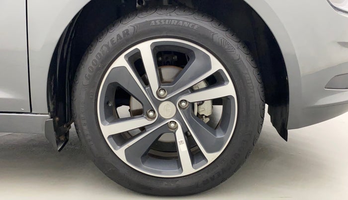 2022 Tata ALTROZ XZA PLUS, Petrol, Automatic, 5,337 km, Right Front Wheel