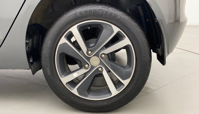 2022 Tata ALTROZ XZA PLUS, Petrol, Automatic, 5,337 km, Left Rear Wheel