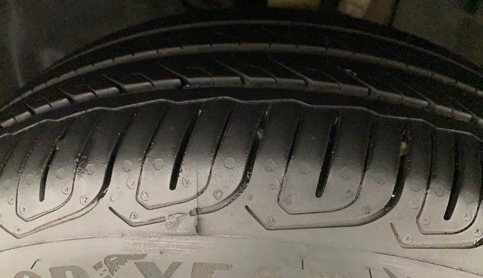 2022 Tata ALTROZ XZA PLUS, Petrol, Automatic, 5,337 km, Left Front Tyre Tread