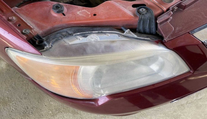 2011 Maruti Alto K10 VXI, Petrol, Manual, 67,524 km, Right headlight - Clamp has minor damage