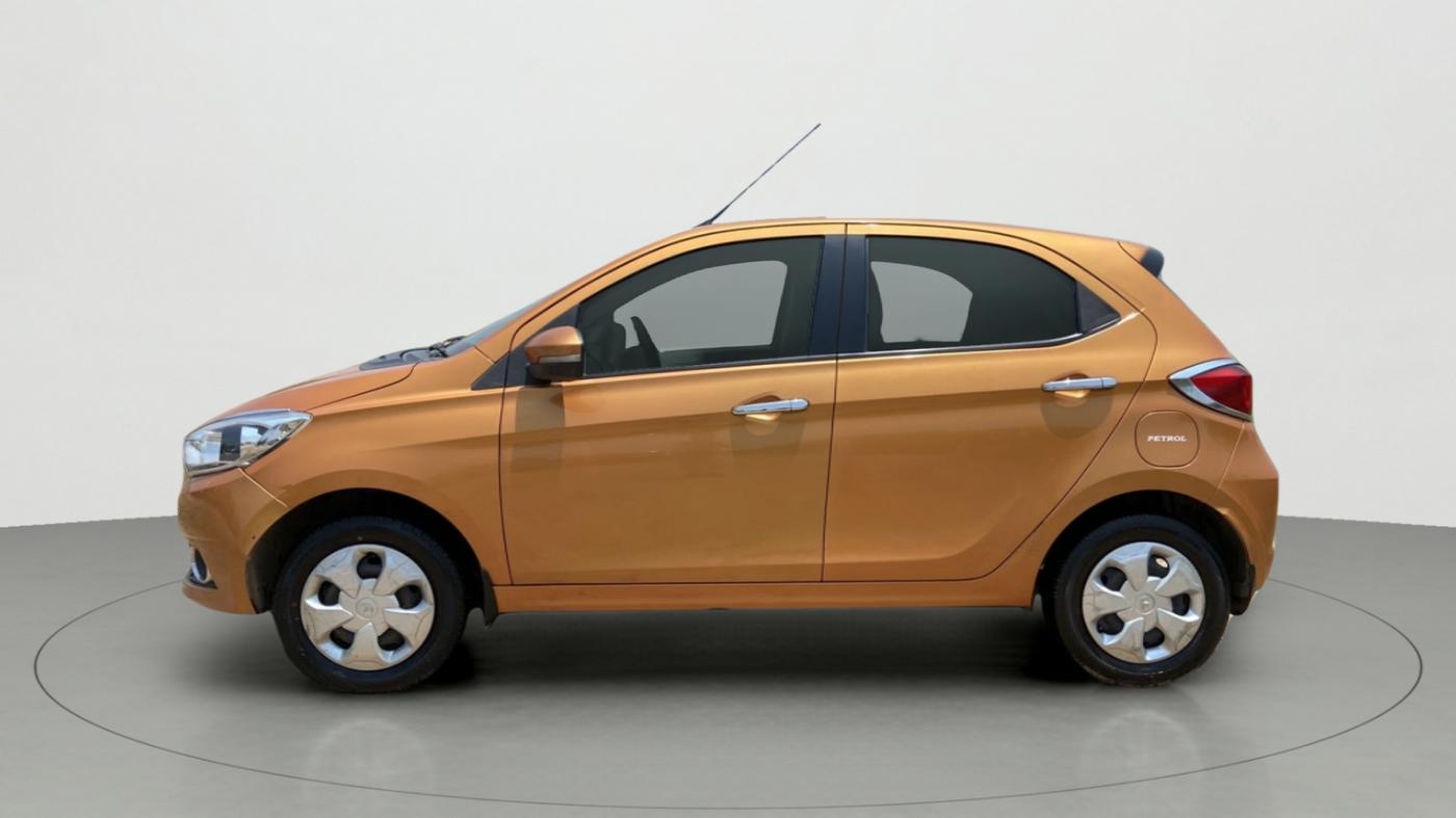 2018 Tata Tiago XZ PETROL, Petrol, Manual, 64,201 km, Left Side