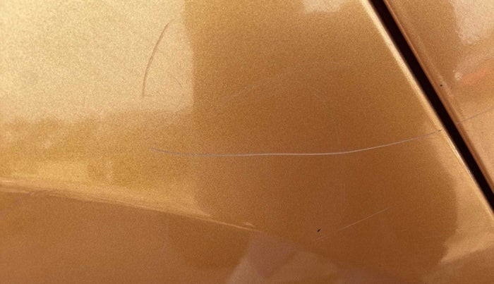 2018 Tata Tiago XZ PETROL, Petrol, Manual, 64,201 km, Right quarter panel - Minor scratches