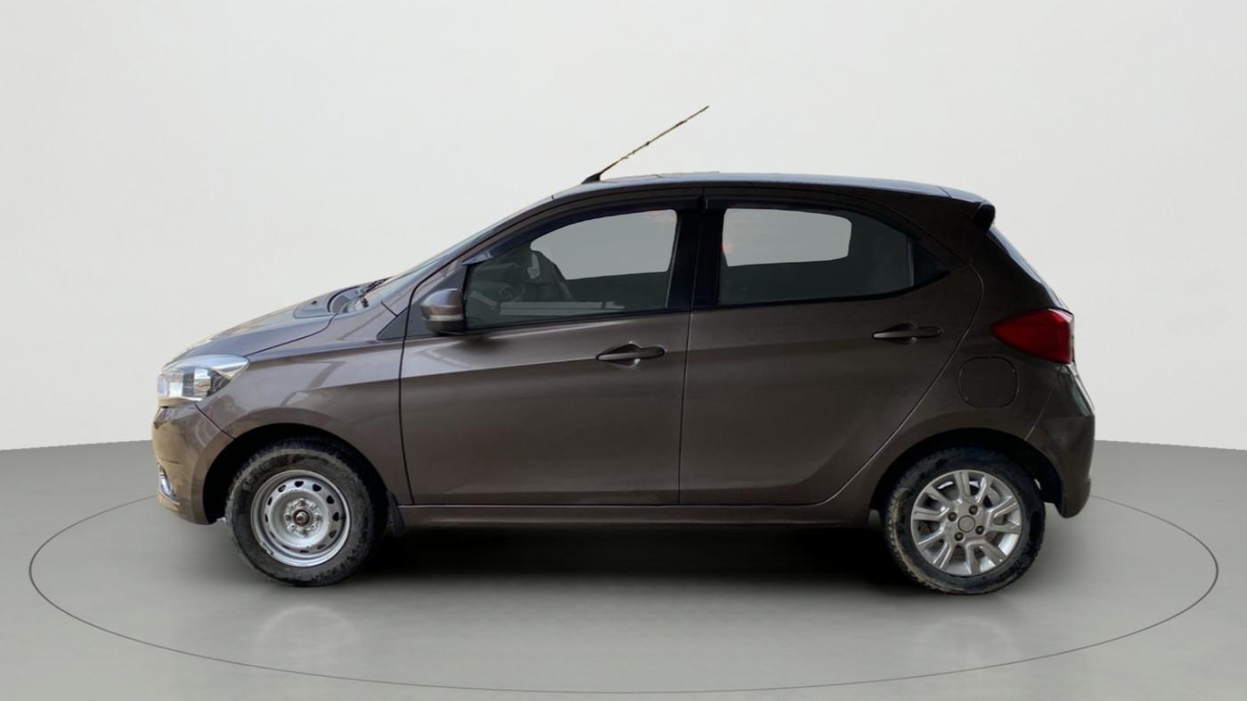 2018 Tata Tiago XZ PETROL, Petrol, Manual, 52,336 km, Left Side