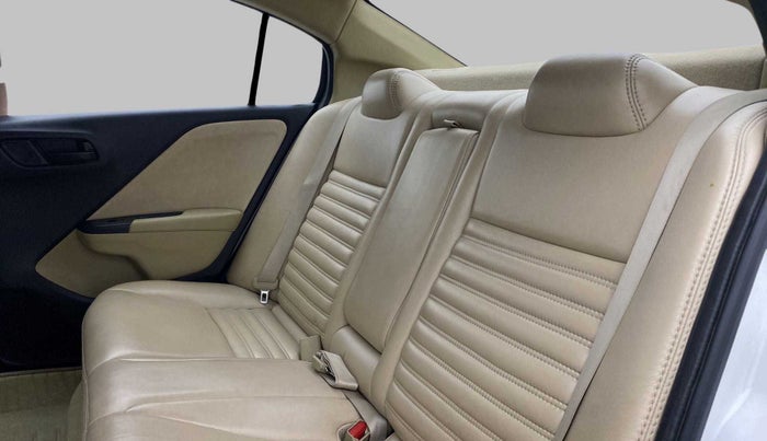 2016 Honda City 1.5L I-VTEC SV CVT, Petrol, Automatic, 95,314 km, Right Side Rear Door Cabin