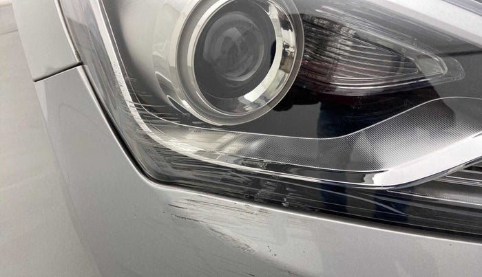 2015 Hyundai Verna FLUIDIC 4S 1.6 VTVT S(O), Petrol, Manual, 56,062 km, Right headlight - Minor scratches