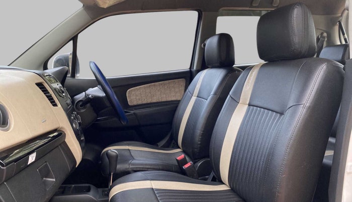 2018 Maruti Wagon R 1.0 VXI AMT, Petrol, Automatic, 37,958 km, Right Side Front Door Cabin
