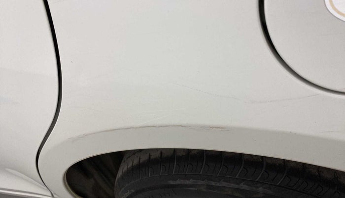 2014 Maruti Swift VXI, Petrol, Manual, 49,570 km, Left quarter panel - Minor scratches