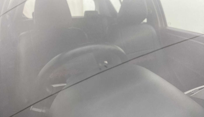 2014 Maruti Swift VXI, Petrol, Manual, 49,570 km, Front windshield - Minor spot on windshield