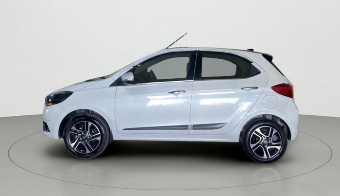 2019 Tata Tiago XZ PLUS DUAL TONE PETROL, Petrol, Manual, 1,05,021 km, Left Side