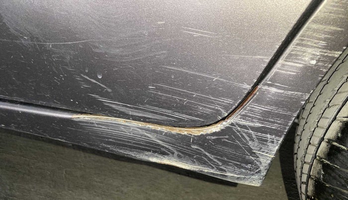 2015 Honda Brio S MT, Petrol, Manual, 67,194 km, Left running board - Slightly dented