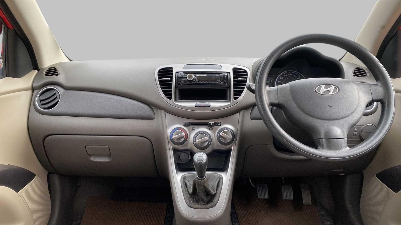 2013 Hyundai i10 MAGNA 1.2, Petrol, Manual, 56,214 km, Dashboard
