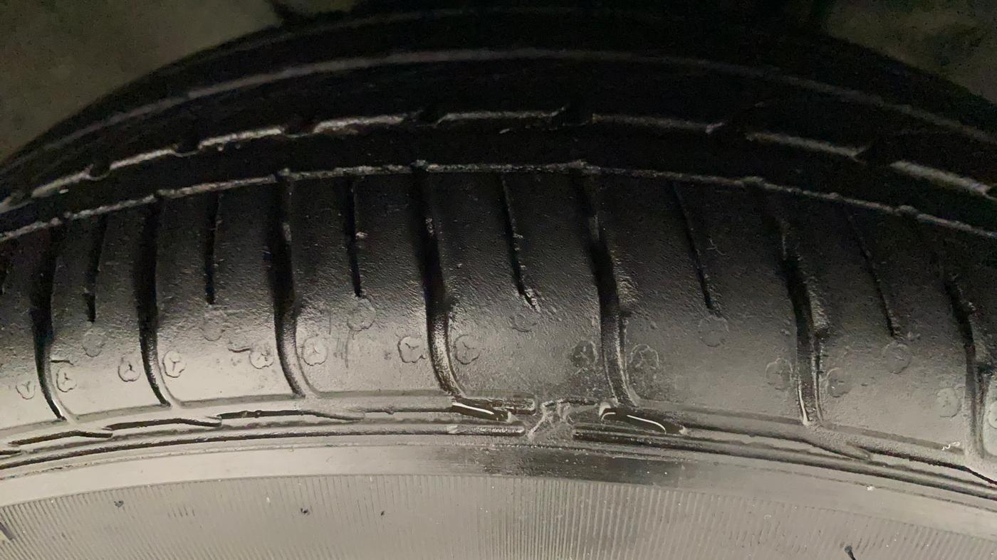 2021 Tata Tiago XZ PLUS PETROL, Petrol, Manual, 12,307 km, Right Front Tyre Tread