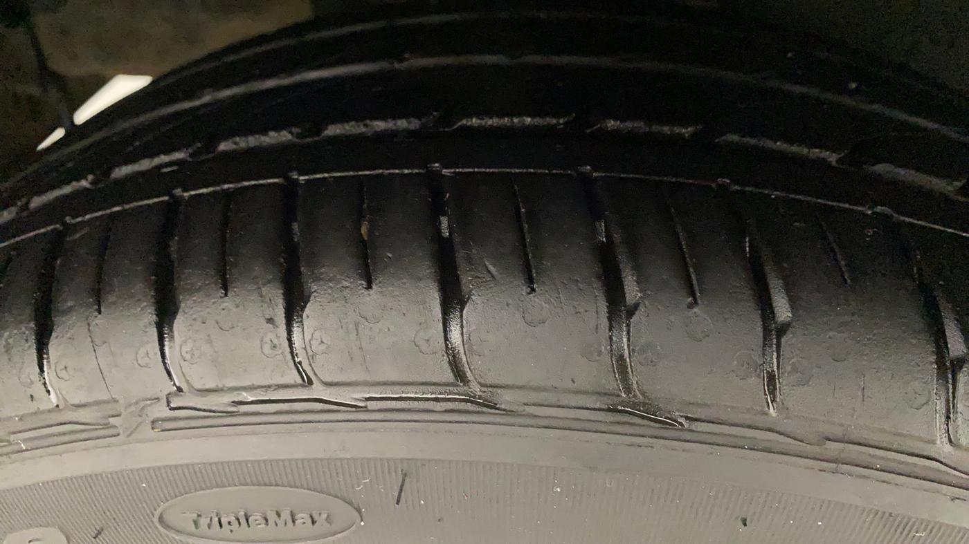 2021 Tata Tiago XZ PLUS PETROL, Petrol, Manual, 12,307 km, Right Rear Tyre Tread