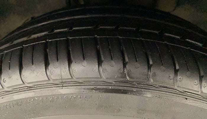 2021 Tata Tiago XZ PLUS PETROL, Petrol, Manual, 12,307 km, Left Front Tyre Tread