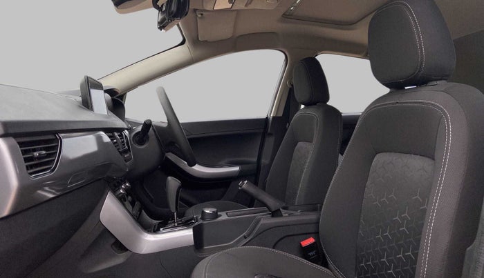 2022 Tata NEXON XMA PLUS SUNROOF PETROL, Petrol, Automatic, 9,096 km, Right Side Front Door Cabin