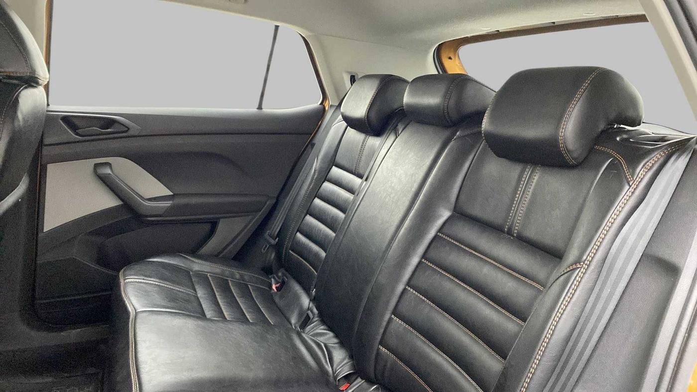 2022 Skoda KUSHAQ ACTIVE 1.0L TSI MT, Petrol, Manual, 34,949 km, Right Side Rear Door Cabin