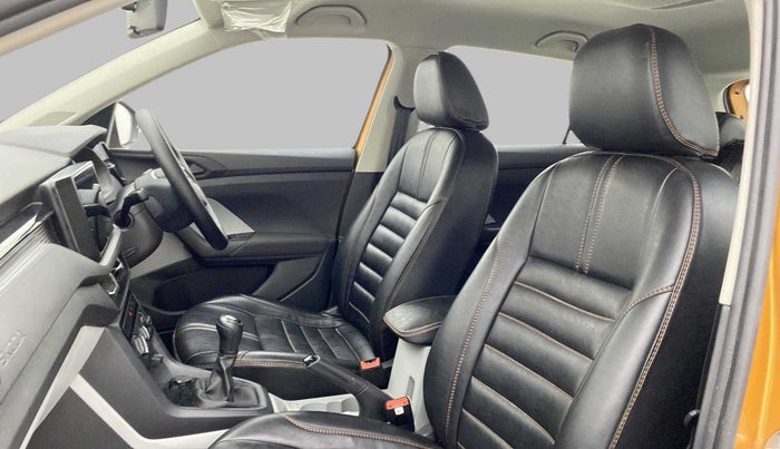 2022 Skoda KUSHAQ ACTIVE 1.0L TSI MT, Petrol, Manual, 34,949 km, Right Side Front Door Cabin