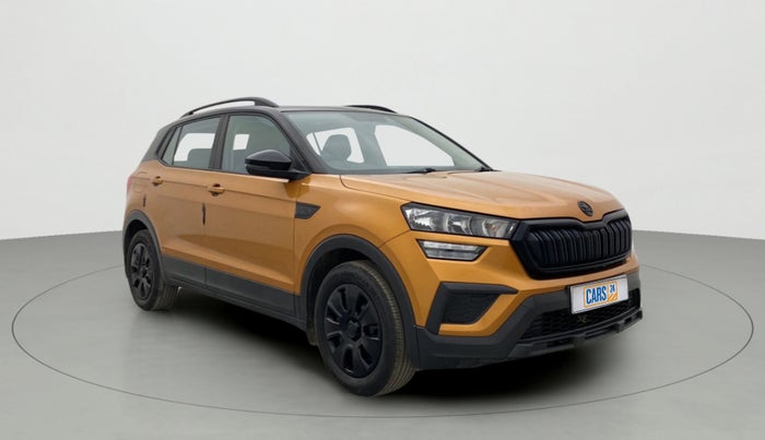2022 Skoda KUSHAQ ACTIVE 1.0L TSI MT, Petrol, Manual, 34,949 km, Right Front Diagonal